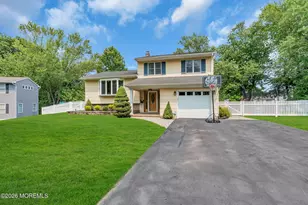 36 Essie Dr, Matawan, NJ 07747 - Photo 6