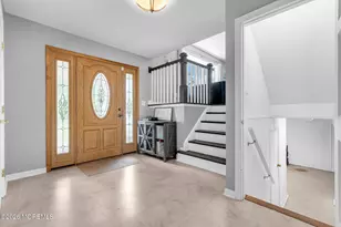 36 Essie Dr, Matawan, NJ 07747 - Photo 8