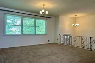33 Freeman Ct, Toms River Township, NJ 08753 - Photo 6