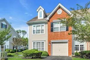 92 Tanya Cir, Ocean Twp, NJ 07712 - Photo 2