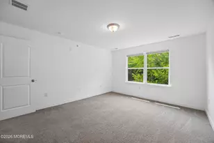 16 Emily Ct, Hazlet Township, NJ 07730 - Photo 20