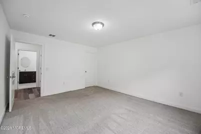 16 Emily Court, Hazlet Township, NJ 07730 - Photo 24
