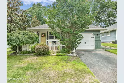 1661 Mount Everest Lane, Toms River Township, NJ 08753 - Photo 2