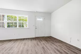 38 Briar Mills Dr, Brick, NJ 08724 - Photo 4
