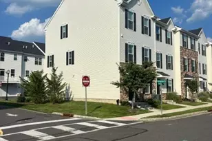 301 Discovery Rd, Brick, NJ 08723 - Photo 4