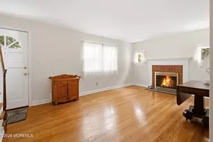 115 White St, Shrewsbury, NJ 07702 - Photo 4
