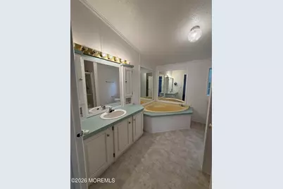 38 Village Road, Morganville, NJ 07751 - Photo 18