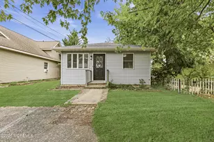 1622 Abbott Ave, Toms River Township, NJ 08753 - Photo 2