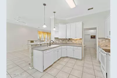 80 Silverside Road, Lakewood, NJ 08701 - Photo 12