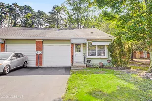 971 B Constitution Blvd, Whiting, NJ 08759 - Photo 1