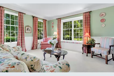 242 Williamsburg Drive, Shrewsbury, NJ 07702 - Photo 32