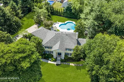 242 Williamsburg Drive, Shrewsbury, NJ 07702 - Photo 4
