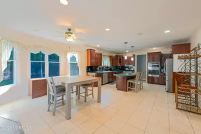 3 Crosby Lane, Port Monmouth, NJ 07758 - Photo 4