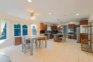 3 Crosby Ln, Port Monmouth, NJ 07758 - Photo 4