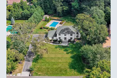 16 Woodhollow Drive, Holmdel, NJ 07733 - Photo 4