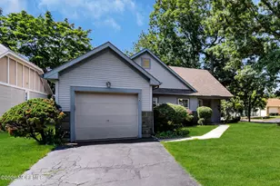 2 Taylor Ln, Jackson, NJ 08527 - Photo 2