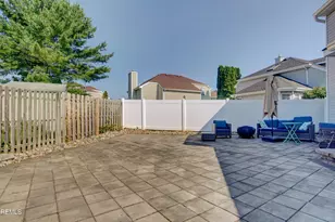 187 Kentucky Way, Freehold, NJ 07728 - Photo 28