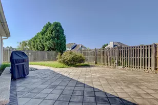 187 Kentucky Way, Freehold, NJ 07728 - Photo 24