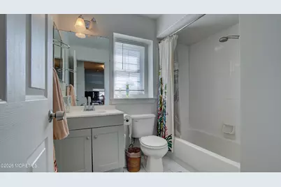 187 Kentucky Way, Freehold, NJ 07728 - Photo 16