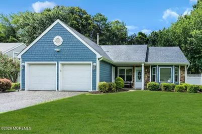 9 Vixen Place, Tinton Falls, NJ 07753 - Photo 2