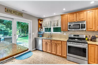 9 Vixen Place, Tinton Falls, NJ 07753 - Photo 20