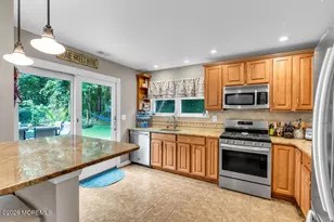 9 Vixen Pl, Tinton Falls, NJ 07753 - Photo 18