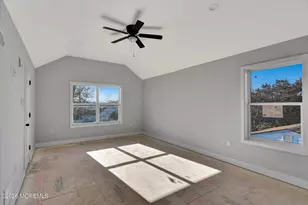 910 Malden Dr, Aberdeen Township, NJ 07735 - Photo 28