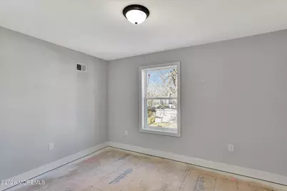 910 Malden Drive, Aberdeen Township, NJ 07735 - Photo 32