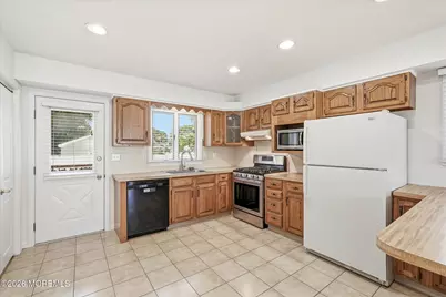 461 Augustus Road, Brick, NJ 08723 - Photo 6