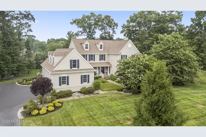4 Breckenridge Court, Freehold, NJ 07728 - Photo 2
