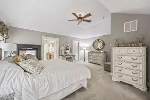 4 Breckenridge Ct, Freehold, NJ 07728 - Photo 46