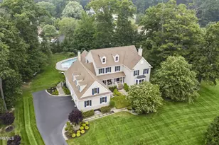 4 Breckenridge Ct, Freehold, NJ 07728 - Photo 88