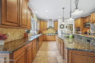 4 Breckenridge Ct, Freehold, NJ 07728 - Photo 26