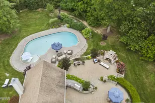 4 Breckenridge Ct, Freehold, NJ 07728 - Photo 84