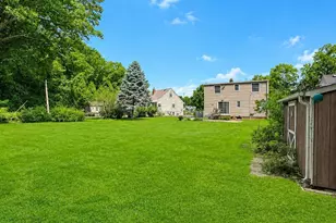 54 Longwood Dr, Hamilton Township, NJ 08620 - Photo 2