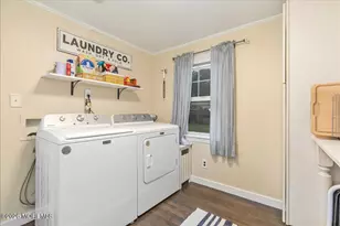 203 Florence Pl, Middletown, NJ 07748 - Photo 44