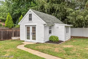 203 Florence Pl, Middletown, NJ 07748 - Photo 50