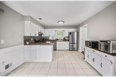 522 Center Street, Forked River, NJ 08731 - Photo 10
