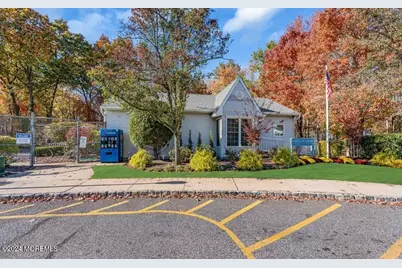 785 Banyan Court, Marlboro Township, NJ 07746 - Photo 16
