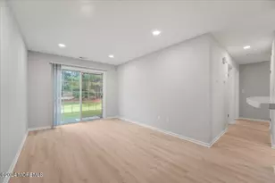785 Banyan Ct, Marlboro Township, NJ 07746 - Photo 2