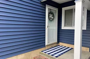 28 Spring Ct, Tinton Falls, NJ 07724 - Photo 2