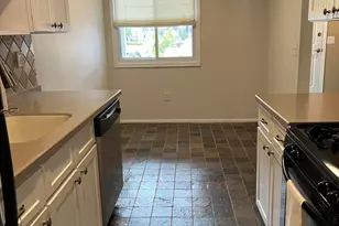 28 Spring Ct, Tinton Falls, NJ 07724 - Photo 12