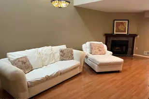 28 Spring Ct, Tinton Falls, NJ 07724 - Photo 4