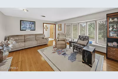 864 Breezy Oaks Drive, Toms River Township, NJ 08753 - Photo 18