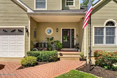 5 Grant Court, Tinton Falls, NJ 07724 - Photo 2