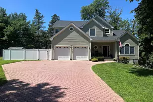 5 Grant Ct, Tinton Falls, NJ 07724 - Photo 1