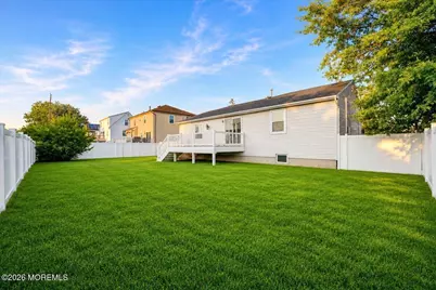 636 Monmouth Avenue, Port Monmouth, NJ 07758 - Photo 22