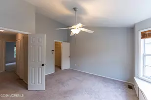 314 Towne Dr, Manalapan Township, NJ 07726 - Photo 14