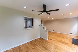 314 Towne Dr, Manalapan Township, NJ 07726 - Photo 12