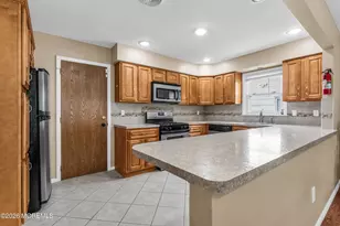42 Sheepshead Dr, Toms River Township, NJ 08757 - Photo 4